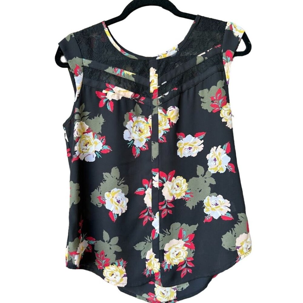 Candie's Women's Floral Sleeveless Top With Lace‎ Detail - M